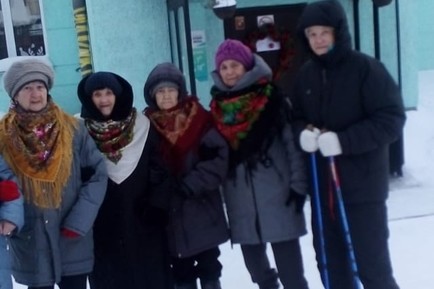 Дом престарелых Новосибирск. Частный пансионат для пожилых людей в Новосибирске: Прогулки в пансионате для пожилых в Новосибирске (январь 2022)