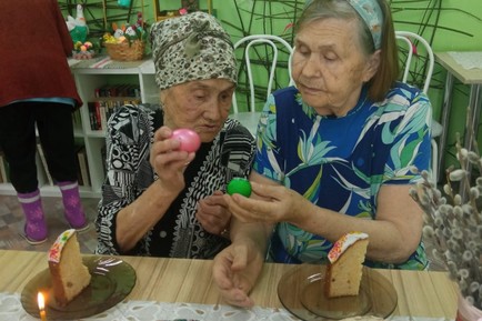 Дом престарелых Новосибирск. Частный пансионат для пожилых людей в Новосибирске: Пасха в нашем пансионате для пожилых, Новосибирск (2022)