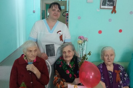 Дом престарелых Новосибирск. Частный пансионат для пожилых людей в Новосибирске: День победы 2022 года в нашем пансионате для пожилых в Новосибирске